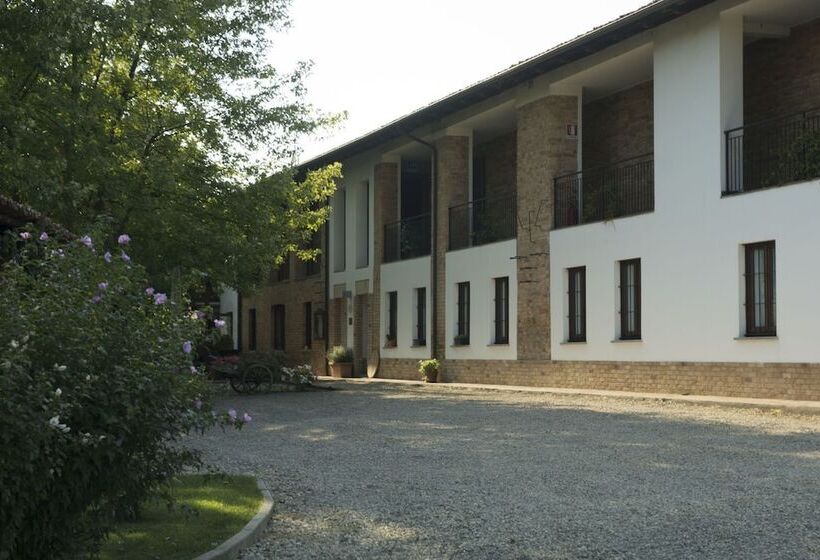 ホテル Cascina Dani