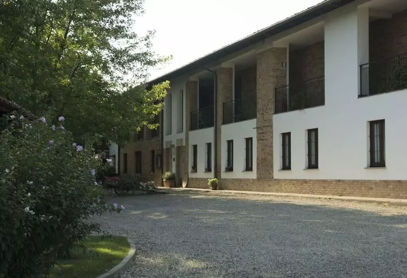 ホテル Cascina Dani