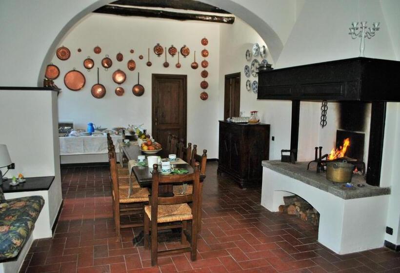 Отель L' Amandola