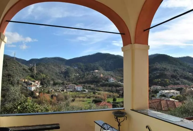 هتل L' Amandola