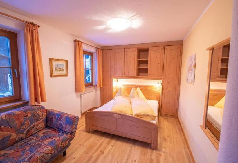 ホテル Patztauhof