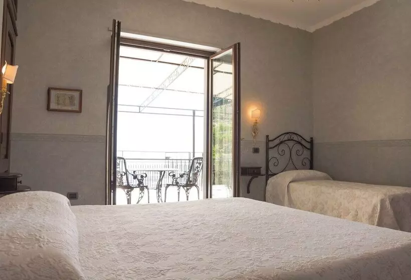 پانسیون Sunrise Guest House