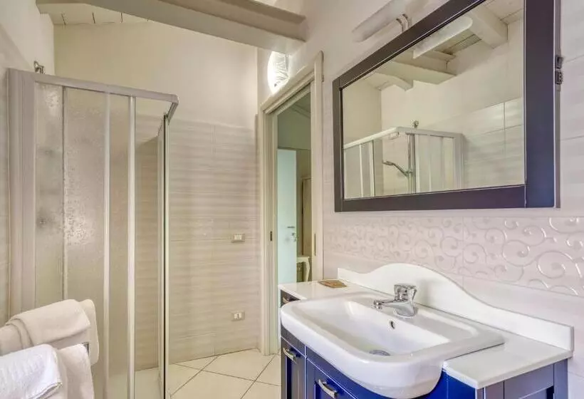 پانسیون Villa Liberty
