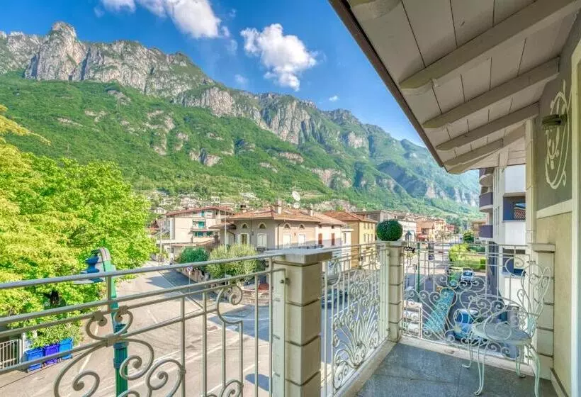 پانسیون Villa Liberty