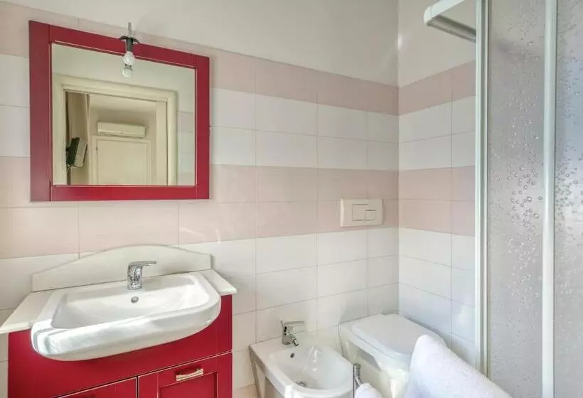 پانسیون Villa Liberty