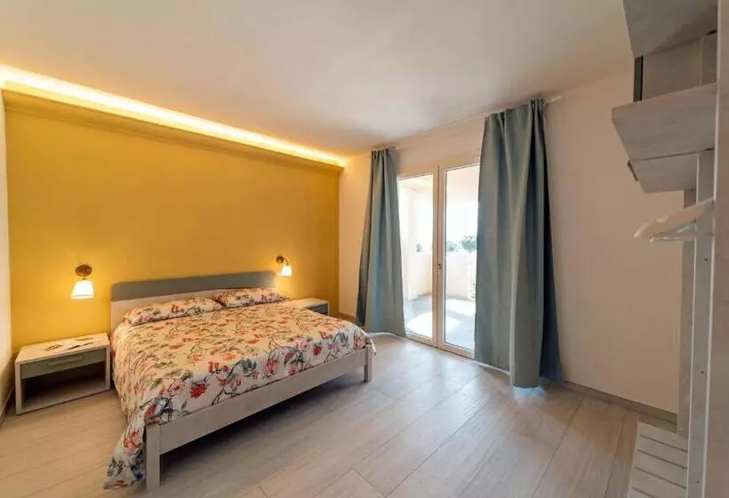 Residence Le Grazie Est