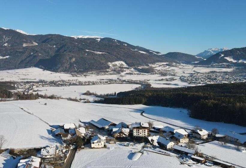 Appartement  Und Wellnesshotel Winkler