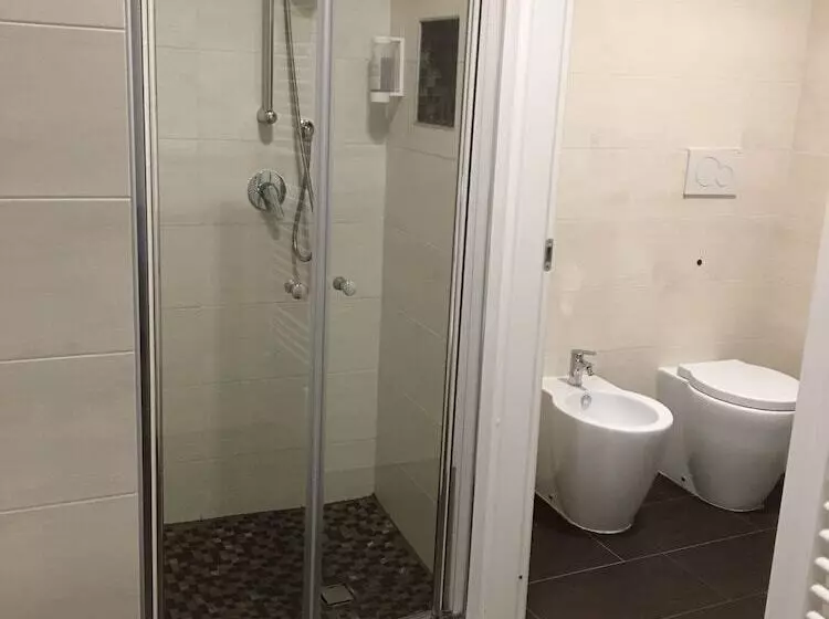Hh Hermoso Housing Valenza