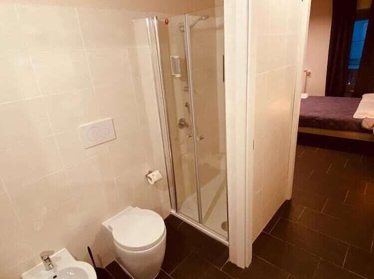 Hh Hermoso Housing Valenza