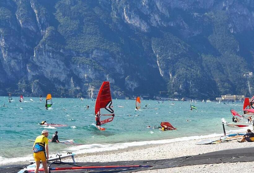 فندق Agritur Acquastilla Giovanni Poli