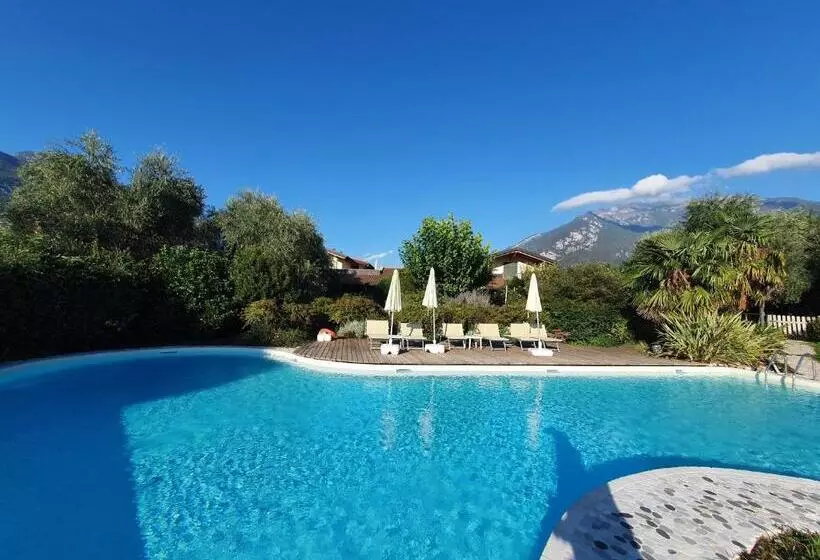 هتل Agritur Acquastilla Giovanni Poli