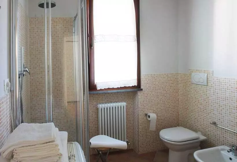 ホテル Agriturismo Casa Renili