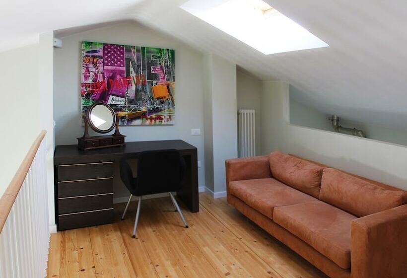 هتل Agriturismo Casa Renili