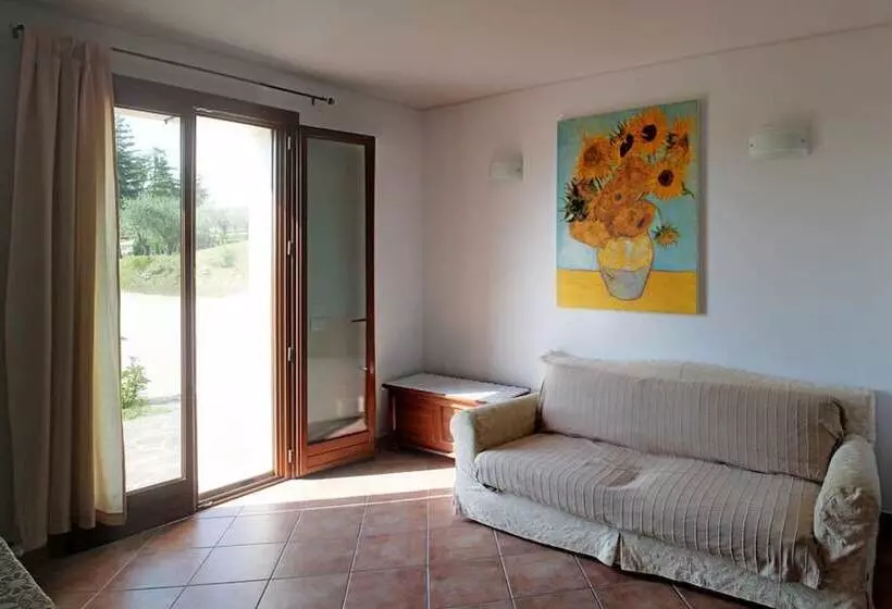 ホテル Agriturismo Casa Renili