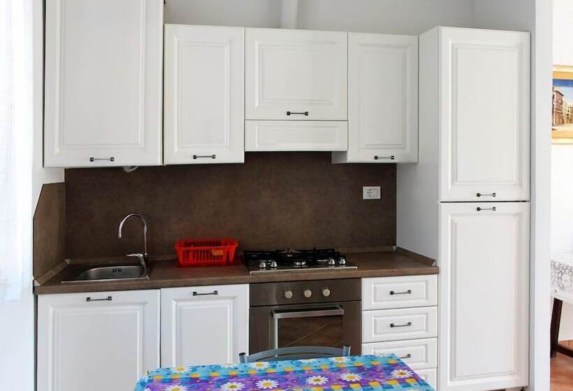 هتل Agriturismo Casa Renili