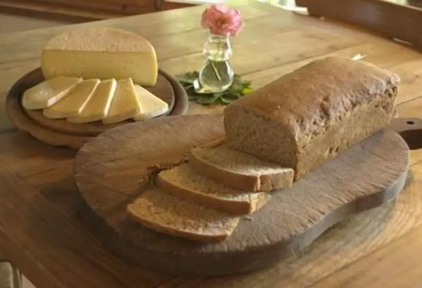 Hotelli Agriturismo Cascina Degli Ulivi