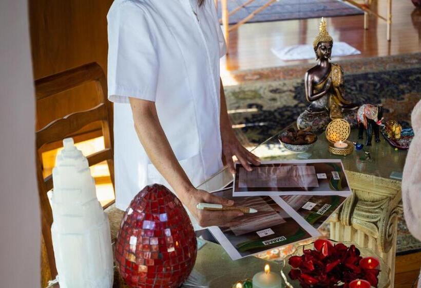 هتل Agriturismo La Cerra