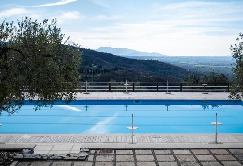 هتل Agriturismo La Cerra