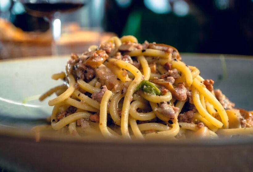 هتل Agriturismo La Cerra