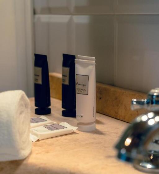 هتل Agriturismo La Cerra