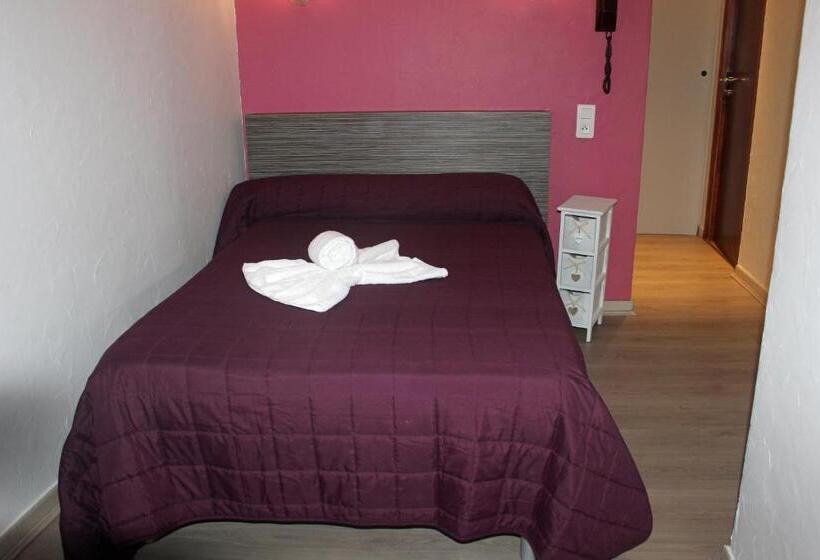 ホテル Restaurant Martinez