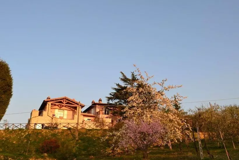 Hotelli San Giovanni Al Monte