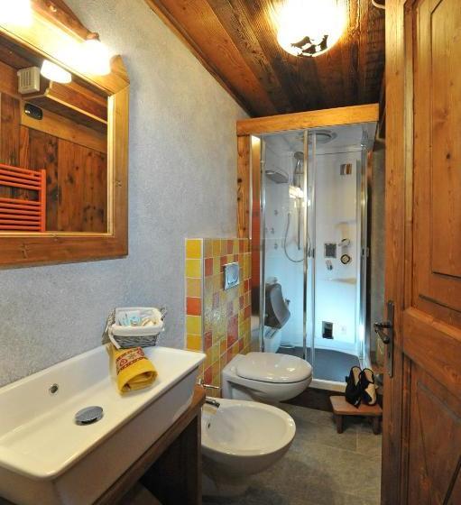 펜션 Affittacamere Petit Coeur