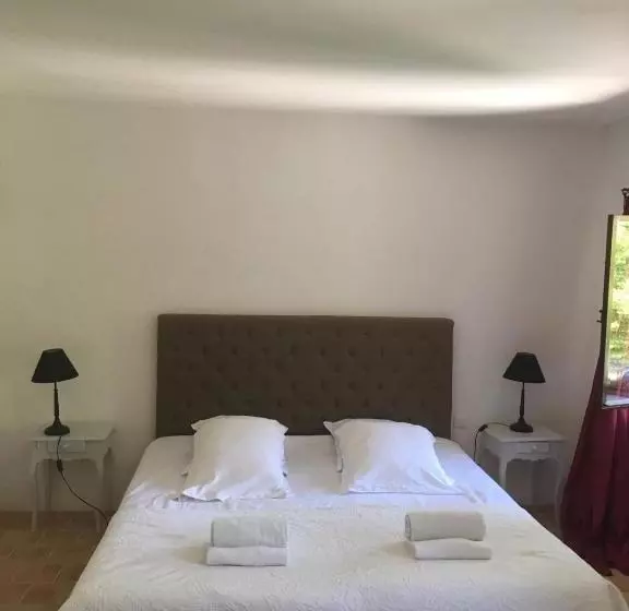 ペンション L Auberge Du Presbytère