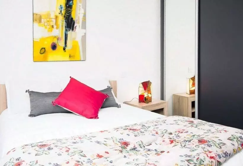 Majatalo Les Pirondeaux