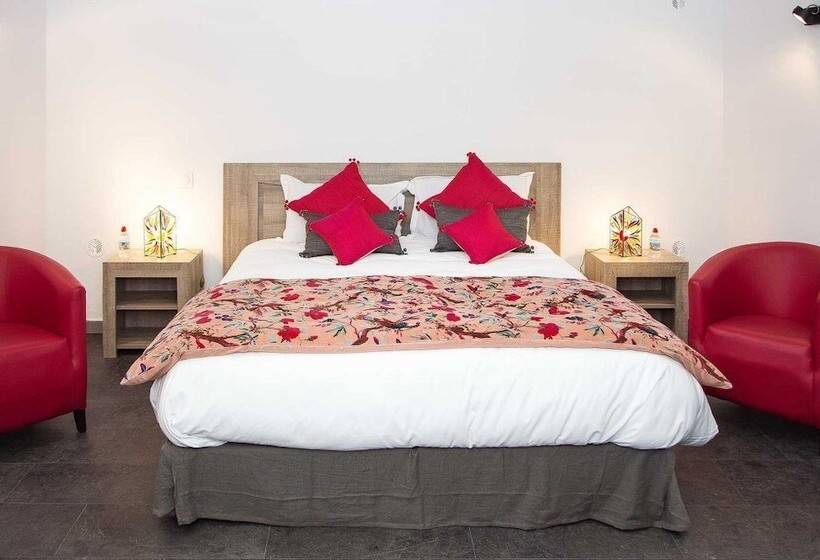 펜션 Les Pirondeaux