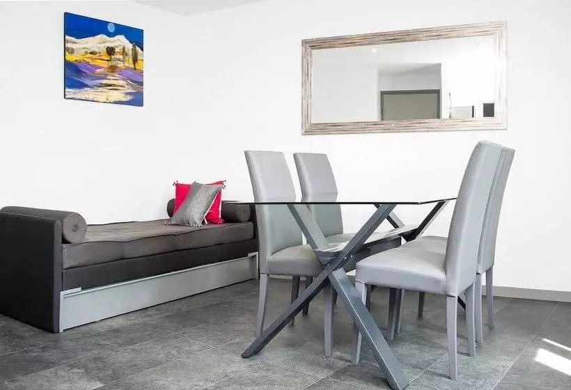 Majatalo Les Pirondeaux