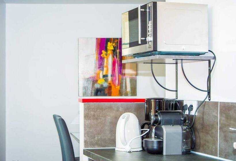 펜션 Les Pirondeaux