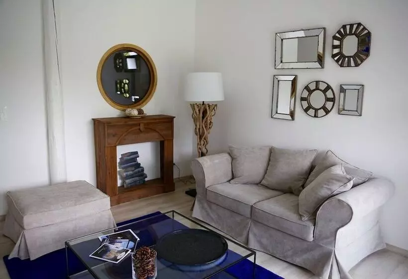 Majatalo La Maison D Inès And Ugolin & Spa