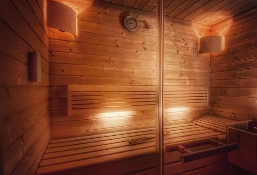 Majatalo La Maison D Inès And Ugolin & Spa