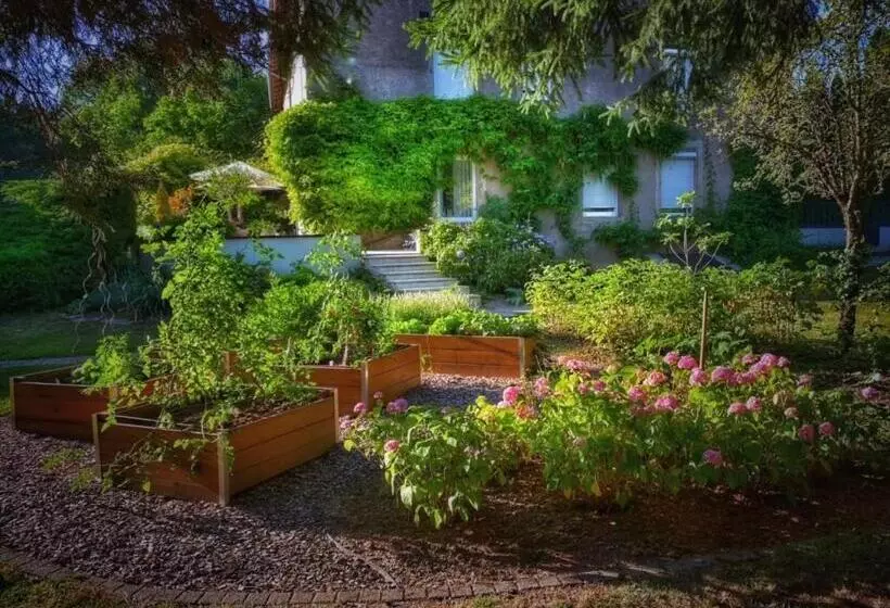 Majatalo La Maison D Inès And Ugolin & Spa