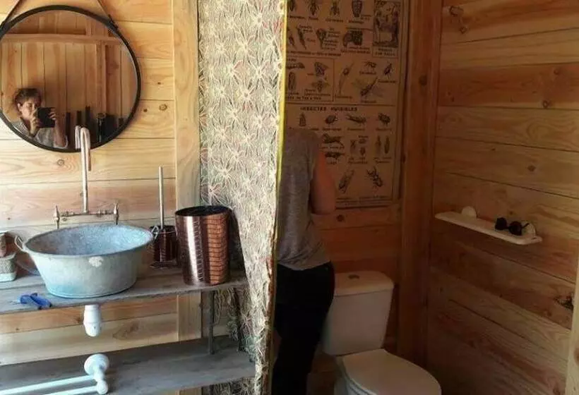 Aamiaismajoitus (B&B) Glamping Insolite Dolly Waikiki