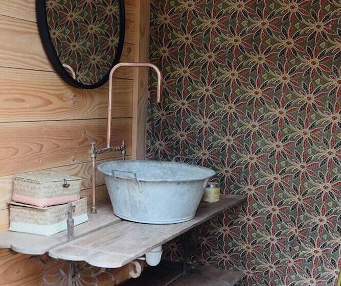 Bed and Breakfast Glamping Insolite Dolly Waikiki