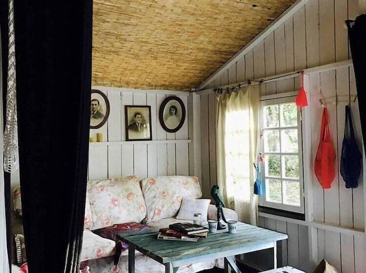 Bed and Breakfast Glamping Insolite Dolly Waikiki