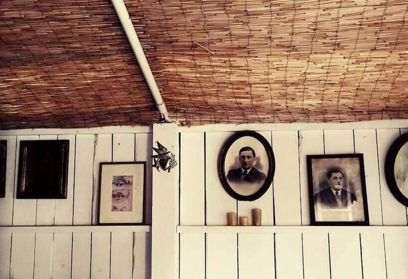 Bed and Breakfast Glamping Insolite Dolly Waikiki