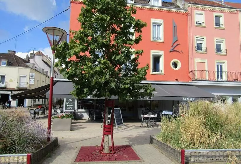 ホテル Le Creusot
