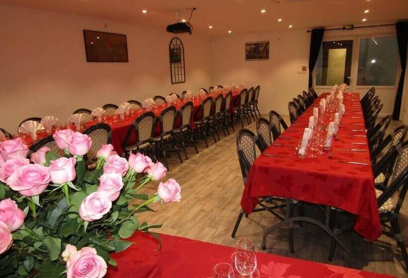 ホテル Le Creusot