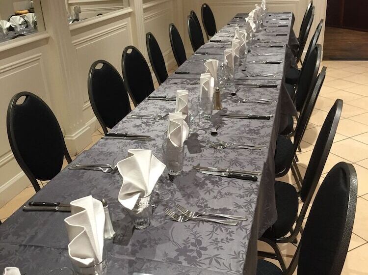 ホテル Le Creusot