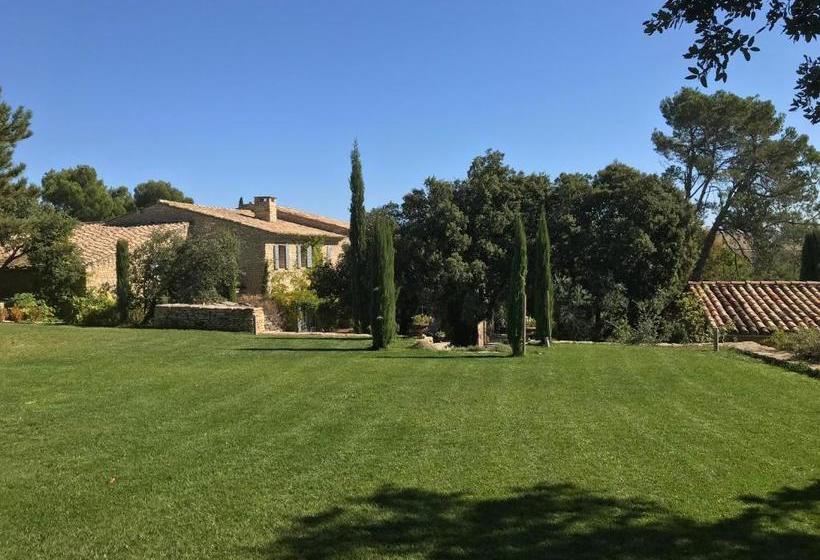 تختخواب و صبحانه Villa Hautvallon