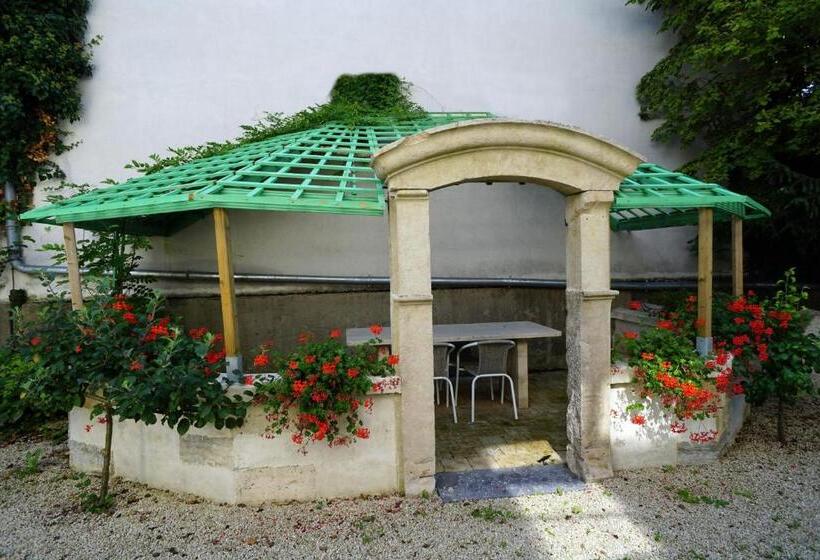 Pensiune Auberge Des Capucins