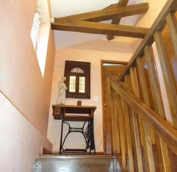 Majatalo La Maison Du Fargis