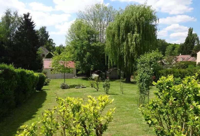 Majatalo La Maison Du Fargis