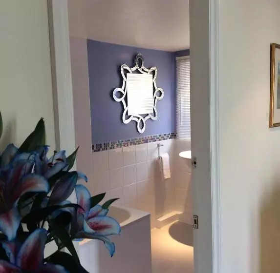 Aamiaismajoitus (B&B) Bretton Cottage