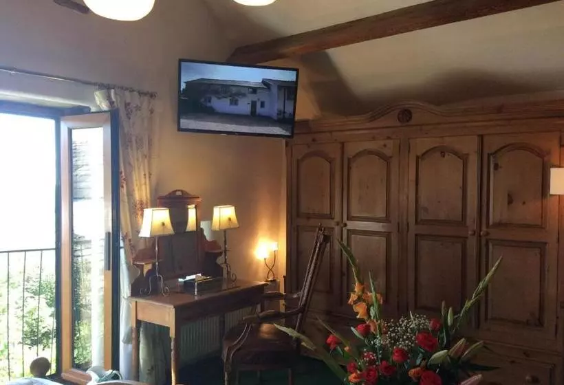 Aamiaismajoitus (B&B) Bretton Cottage