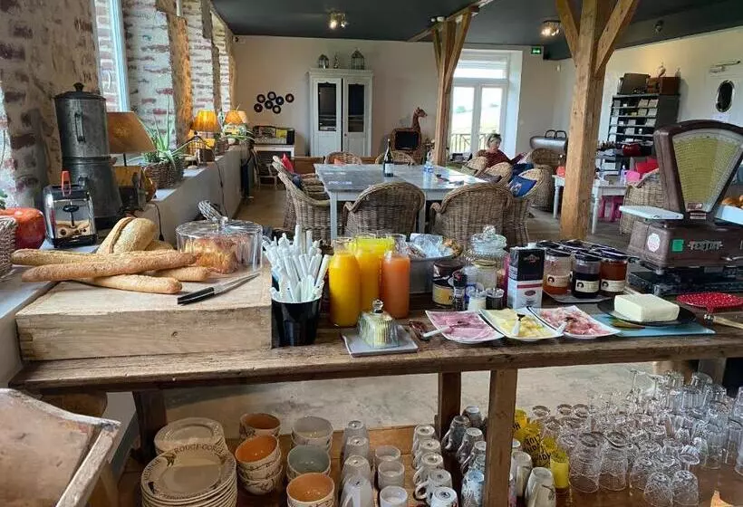 Aamiaismajoitus (B&B) Le Prieuré Chambres D Hôtes