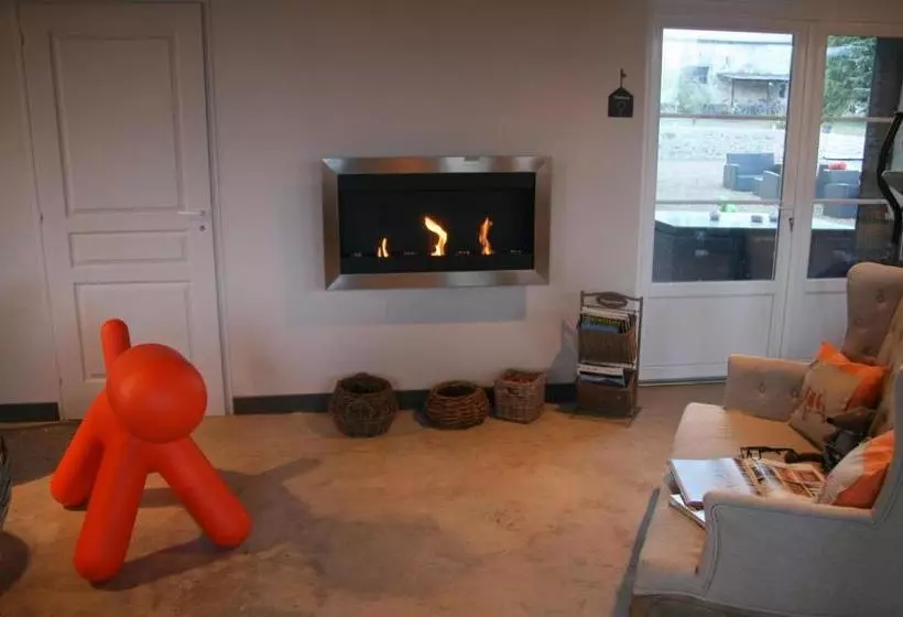 Aamiaismajoitus (B&B) Le Prieuré Chambres D Hôtes